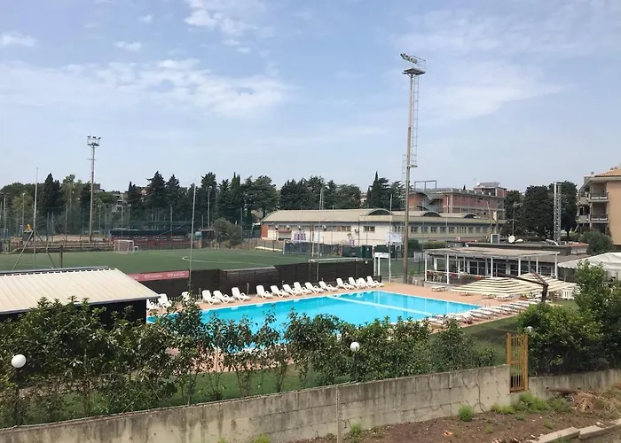 Grande, Terrazzato Perfetto Per Famiglie E Gruppi